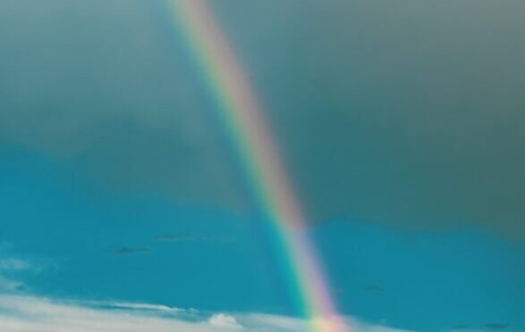 falda gökkuşağı görmek